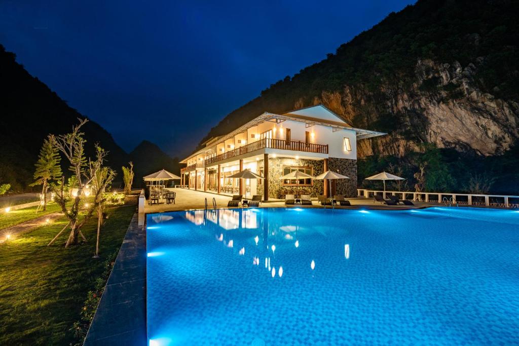 Khách sạn Mai Châu Mountain View