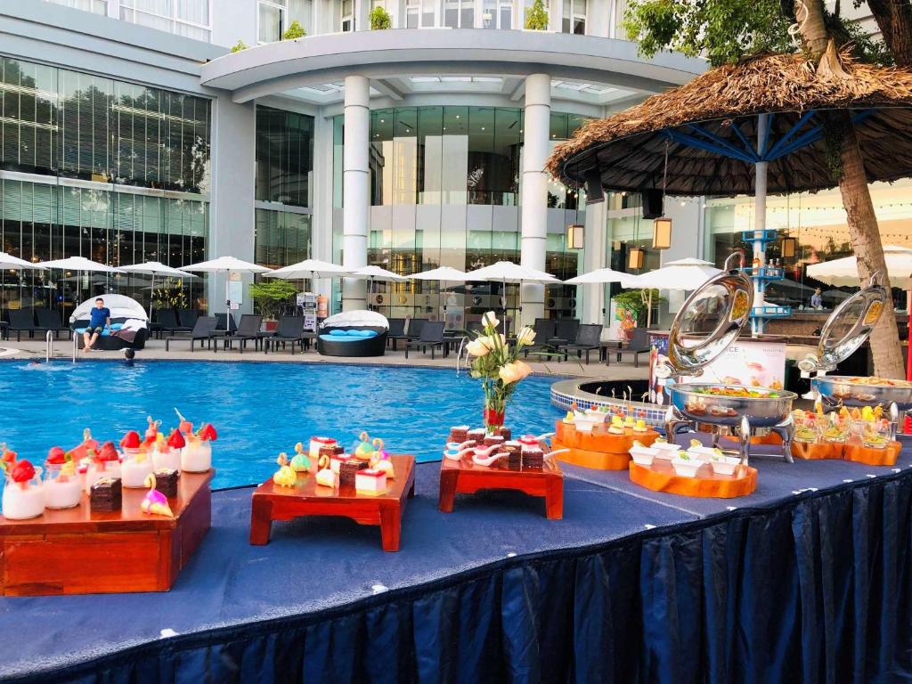 Khách sạn Novotel Ha Long Bay Hotel - Ảnh 20