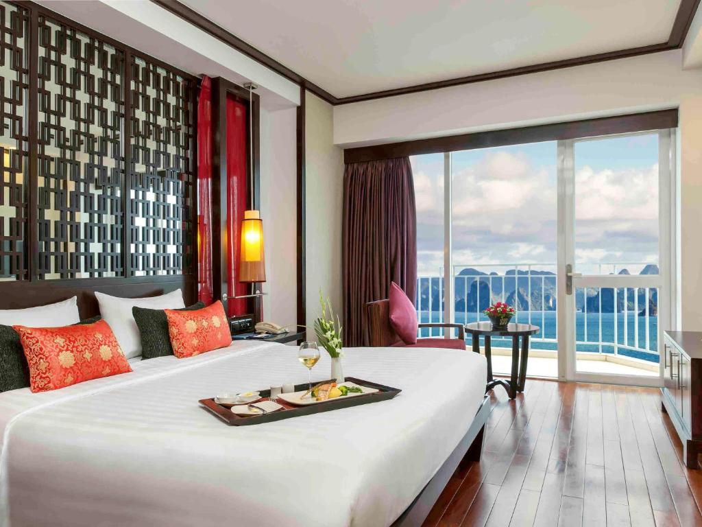 Khách sạn Novotel Ha Long Bay Hotel - Ảnh 3