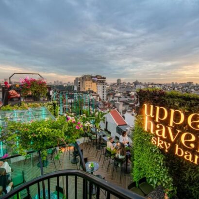 Tổ hợp khách sạn MAY DE VILLE CROWN HOTEL & SPA