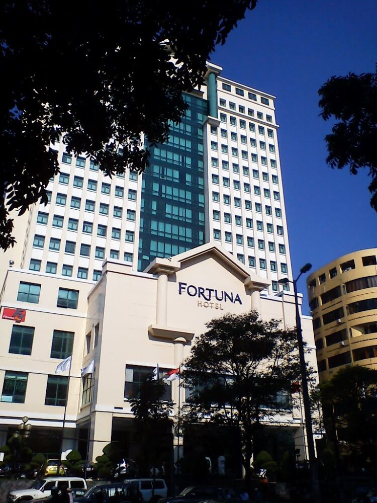 Khách sạn FORTUNA tại Hà Nội