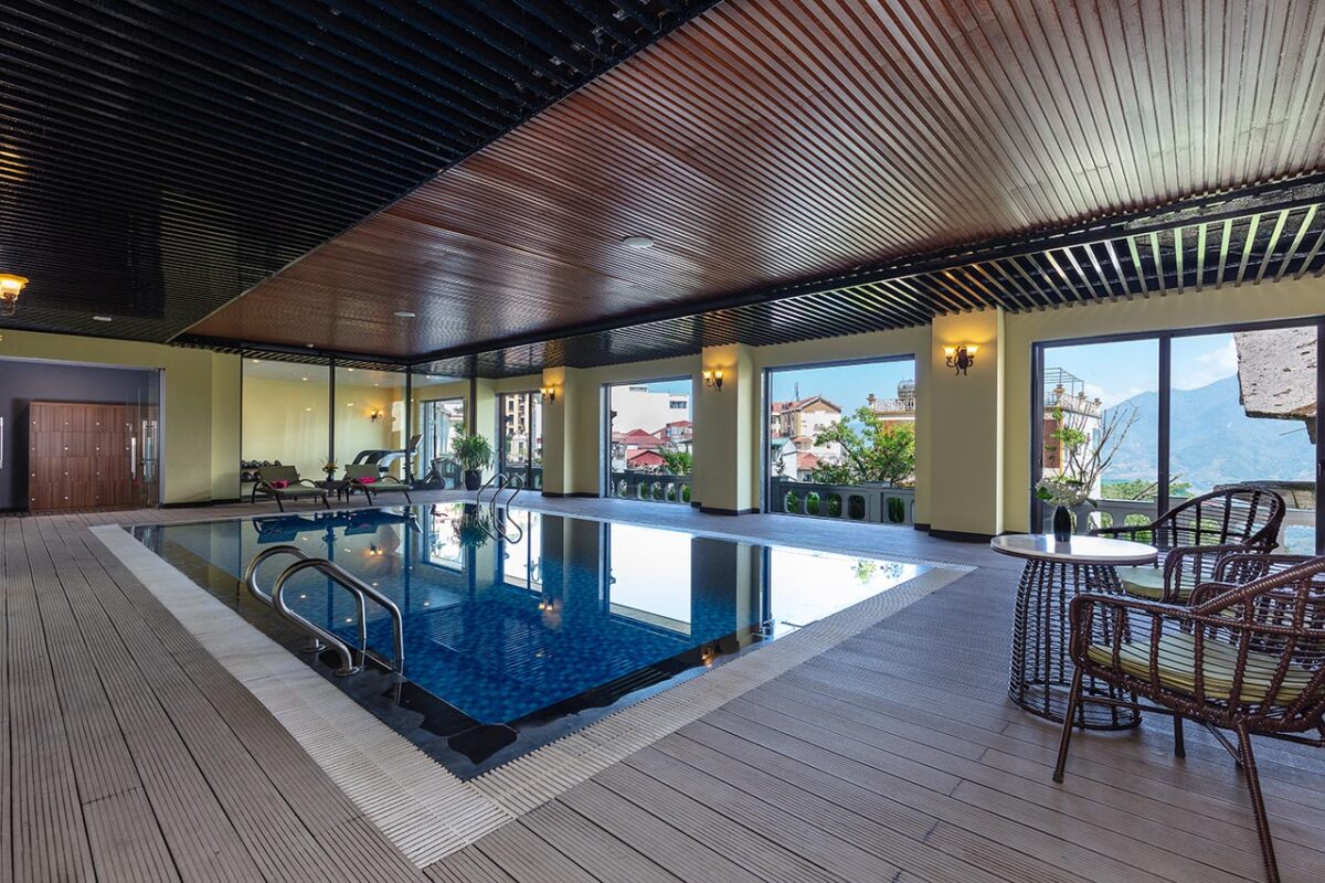 Lựa chọn bể bơi 4 mùa Pistachio Hotel Sapa,