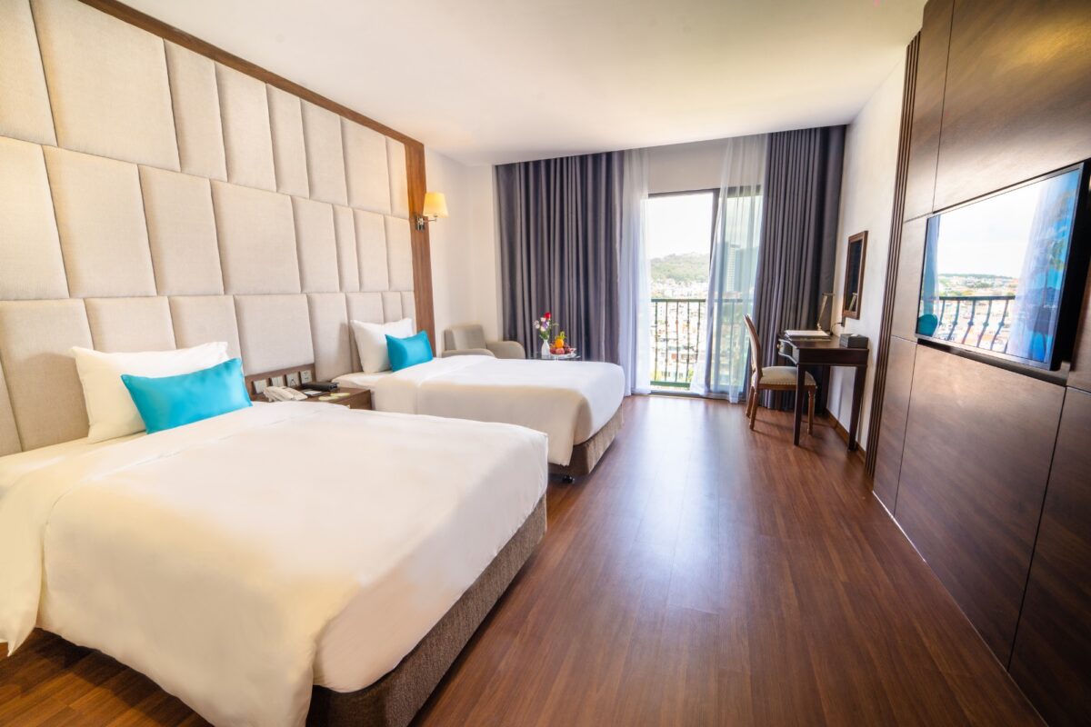 Phòng ngủ thoải mái tại Paddington Halong Bayview