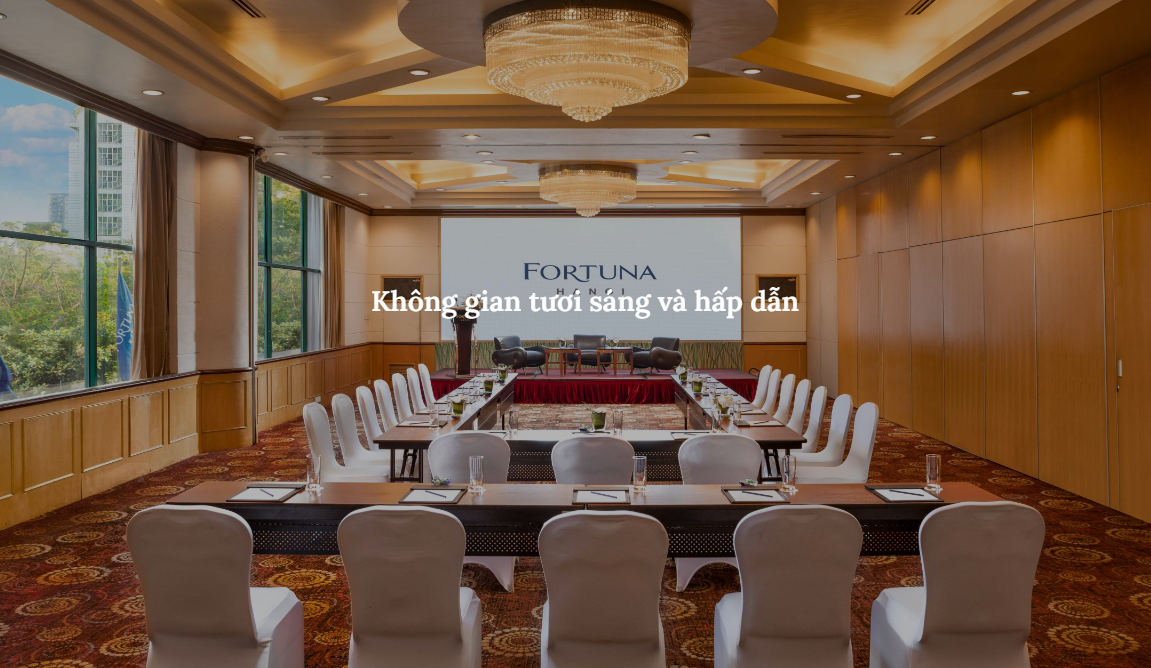 Sư tử biển Phòng họp Merlion FORTUNA của chúng tôi là không gian sự kiện đa năng, hoàn hảo để tổ chức các cuộc họp, hội nghị và hội thảo quy mô vừa.